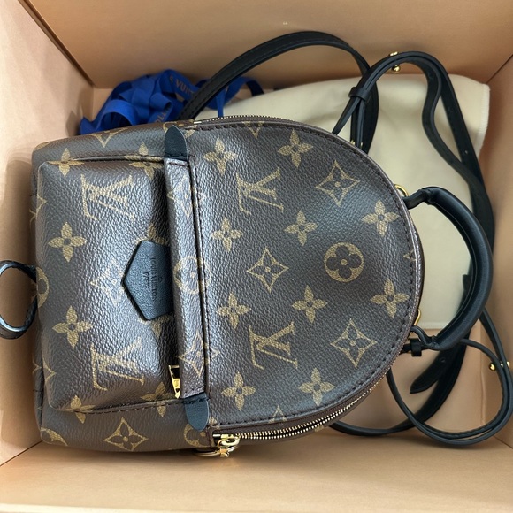 Authentic Louis Vuitton Mini palm springs backpack - Picture 7 of 13